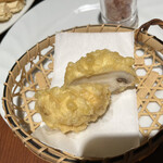  きのこ鍋＆きのこ料理専門店 何鮮菇 - マッシュルームの天ぷら