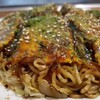 熱々鉄板 チェインズ - 広島風お好み焼き。
