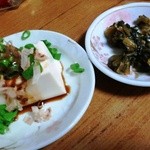 秀らく - 定食の添え物