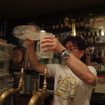 ホッピー仙人独特のパフォーマンス