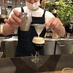 TIGRATO - アイリッシュコーヒーを作る高宮氏☆