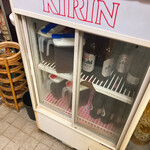 ダイエー - お茶はセルフ