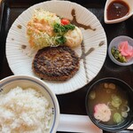 koi koi 食堂 - ハンバーグ定食