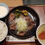 伊達の牛たん本舗 - 通定食