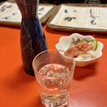 はつ花 - お通し¥500。