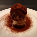 ベルエキップ - ○栗きんとんのティラミスのアップ