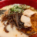 Dentou Kumamoto Tonkotsu Den - 伝ラーメン 