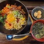 ホルモン処 89肉酒場 - 