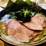 豚骨らあめん専門店 とんこつ家ZUN - 豚骨醤油（中）