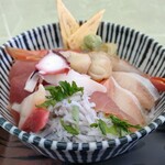 市場食堂 燦 - 海鮮丼アップ