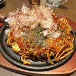 Okonomi Teppan Yaki Teppan Rasshu! - モダン焼き