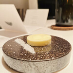 AZUR et MASA UEKI - 無塩バターと、能登の塩