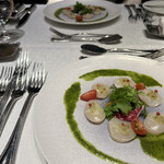 グリル＆ダイニング マンハッタンテーブル - 