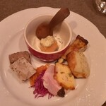 ビストロ デ トロワ - 