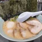 横浜家系ラーメン 魂心家 - 