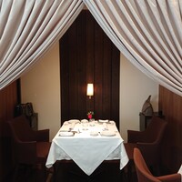 リストランテ カノフィーロ - 女子会のためにこの素敵な席を用意してくださった！