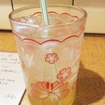 オーセンティック - 自家製レモングラスソーダ
