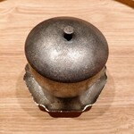 蓬左茶寮 - 穴子の蒸し鮨