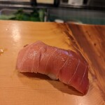 吉乃寿司 - 中トロ