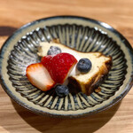 とんかつ 乃ぐち - バスク風チーズケーキ