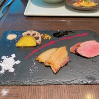 ブッフェアンドカフェ スロープサイドダイナー ザクロ - 