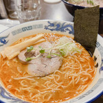 らーめん逍遥亭 - 味噌ラーメン