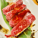 肉亭 こむらさき - カルビ