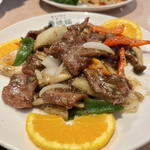 景徳鎮 - 牛肉薄切りと野菜の黒胡椒炒め