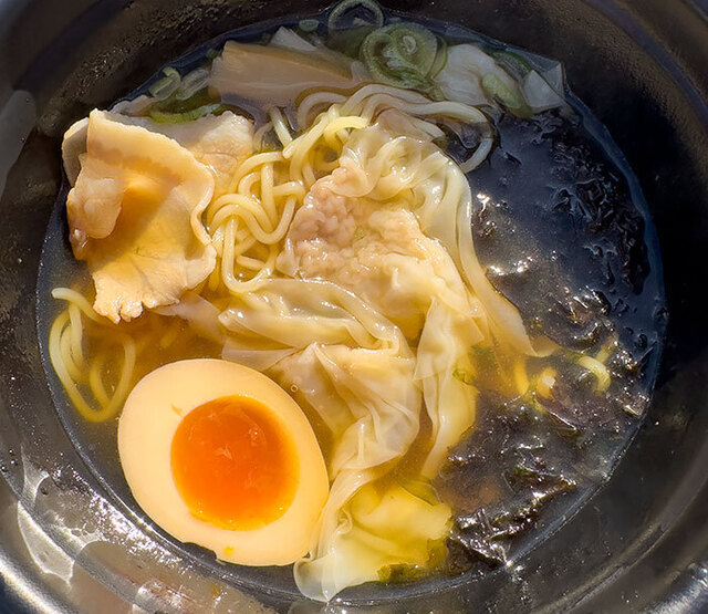 ワンタンメンの満月 酒田本店 - 酒田（ラーメン）の写真