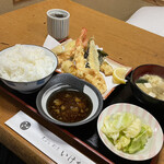 天ぷら割烹 いけだ - 天ぷら定食¥900