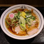 京都 麺屋たけ井 - ラーメン(930円)