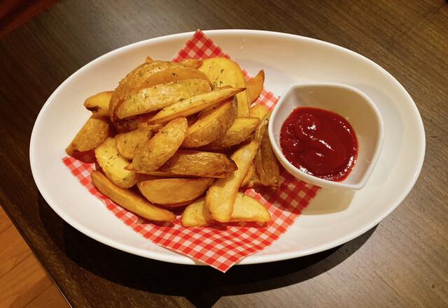 肉酒場 寿々（JUJU） - 横手（居酒屋）の写真