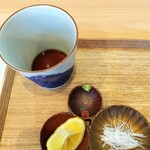 飯田商店 - 蕎麦の様相