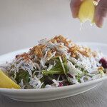 Salad of kettle-fried whitebait from Suruga Bay