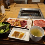 Yakiniku Raiku - 