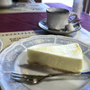 Resutoran Haipo - ◆夫は「チーズケーキ」と「珈琲」 チーズケーキはチーズが濃厚で、思ったより美味しいとの感想