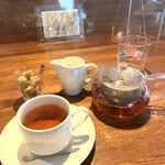 ビストロ天下井 - 紅茶