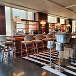 THE AOYAMA GRAND HOTEL - チーズケーキとティラミスも頂きました