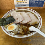 くぬぎ - 手打ちワンタンメン