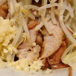 ラーメン二郎 - この日の豚