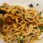 ラーメン二郎 - 赤酢投入～♪