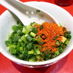 ラーメン二郎 - 待ってる間にカスタマイズ♪