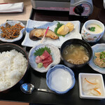 和食レストランとんでん - 銀鱈西京焼き定食