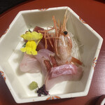 日本料理 和か葉 - 御造り５種（鮪、平目、金目鯛、いし鯛、ボタン海老）