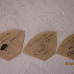 珈琲 紙 - 丁寧な手書きメニュー①