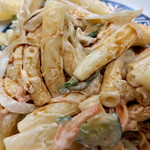 エビス屋昼夜食堂 - 今日もマカロニサラダにウスターソースをかけていただきます！