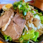 麺 まる井 - 二郎風味噌ラーメン900円 大盛100円