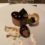 ロウリーズ・ザ・プライムリブ - 