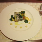 アントューカ - 北海道産ツブ貝と季節野菜のテリーヌ