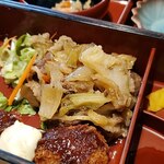 Machiwashoku Uozen - 牛焼肉とカキフライ